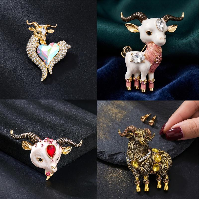 Unique Rhinestone Goat Brooch  - огляд і ціна Unique Women'S Formal Wear